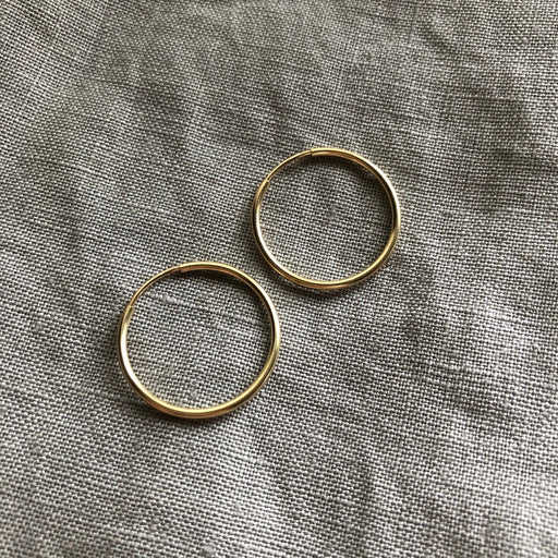Infinity Hoops | Gold