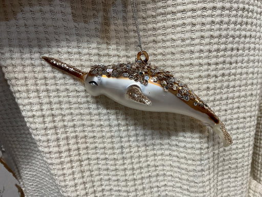 0040 Glass Narwhal