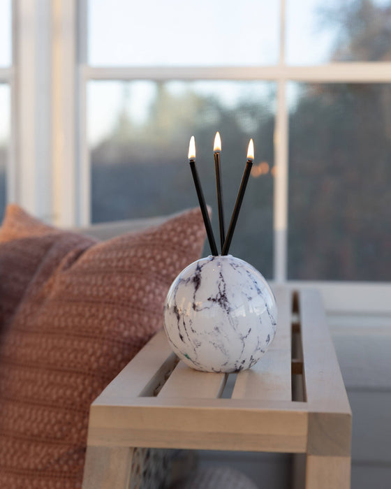 Neva Vase, White Marble