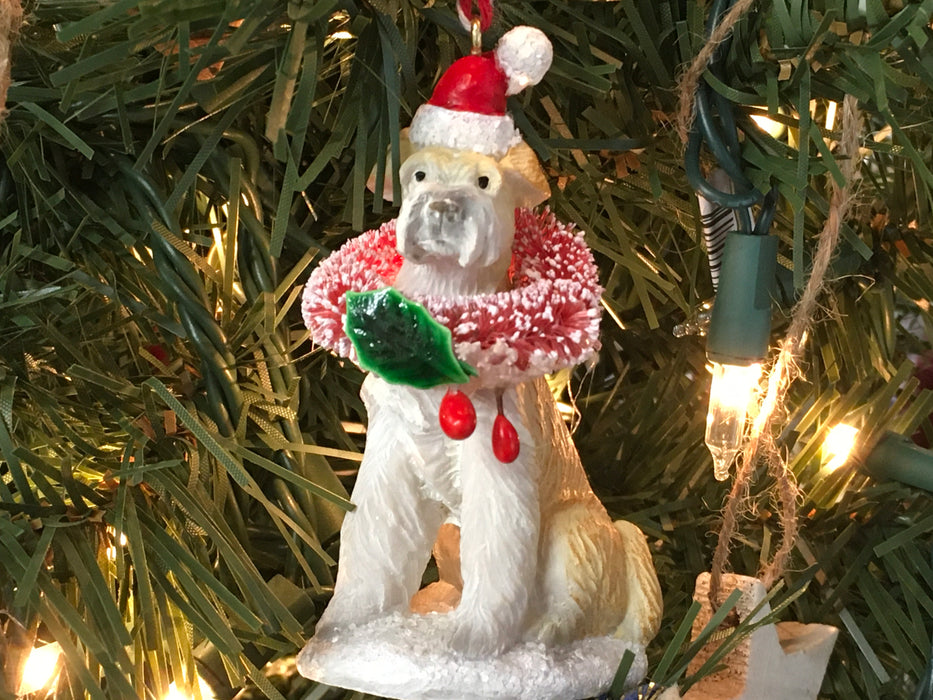 XS9485 Resin Dog ornament with bottle brush tree
