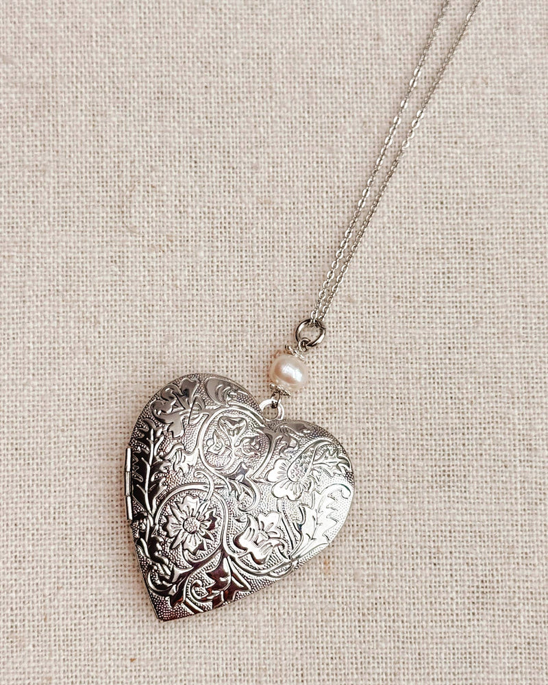 Large Silver Heart Locket Freshwater Pearl Necklace