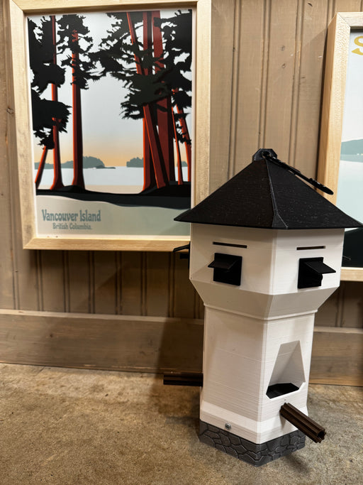 Bastion Bird Feeder/House