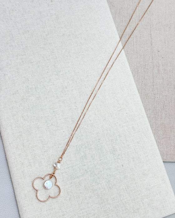 Matte Gold Keshi Freshwater Pearls Clover Pendant Necklace