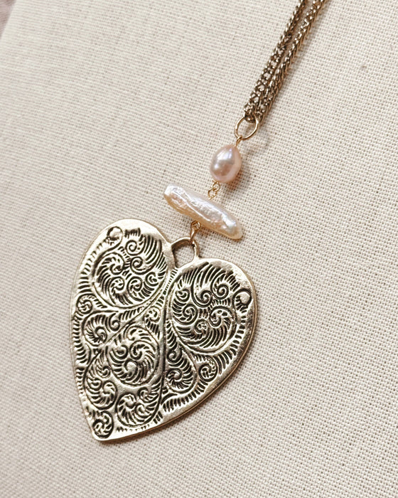 Keshi Pearl Large Heart Pendant Necklace