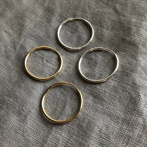 Infinity Hoops | Gold