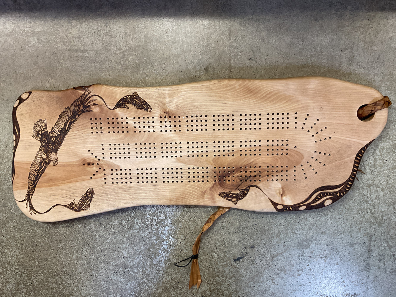 Cribbage board elevatedware