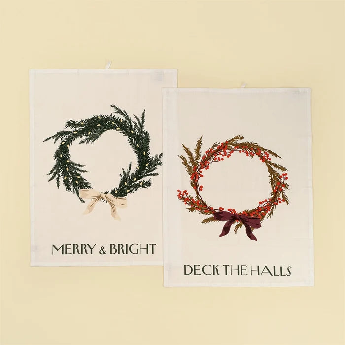 Holiday Wreaths Flour Sack Tea Towels Set/2