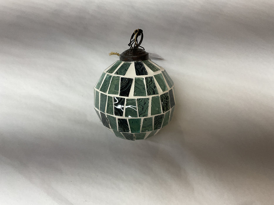 9926 blue and white mosaic ball