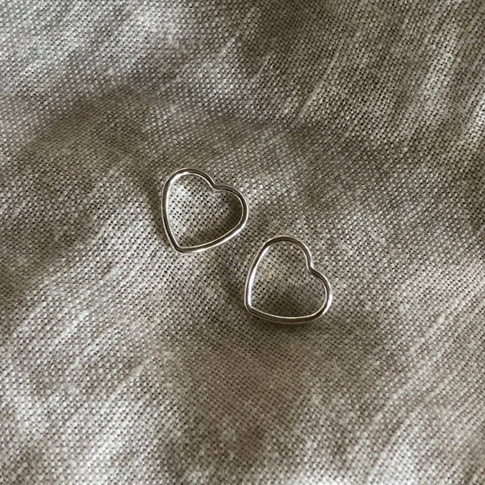 Open Heart Studs | Silver