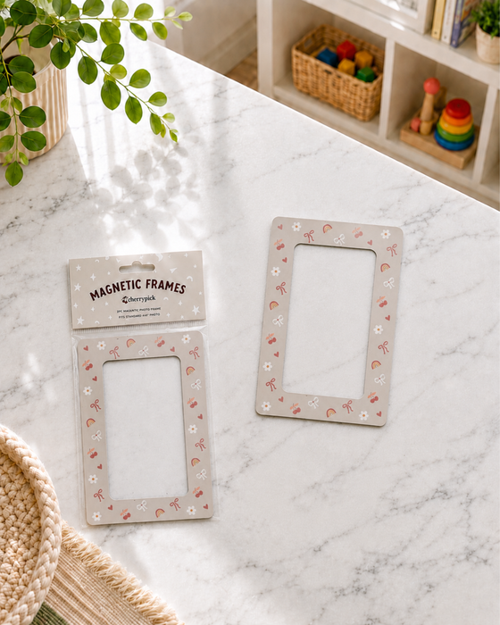 Magnetic Photo Frames (2-Pack)