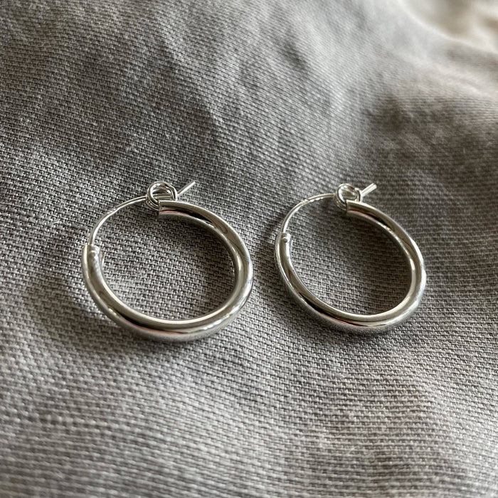 Mona Hoops | Silver