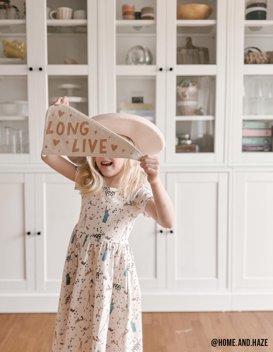 Long Live (Hearts) Canvas Pennant Flag - Kids Decor