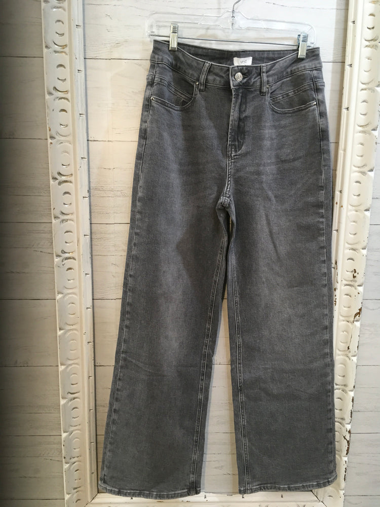 Rabea Essential Grey Denim Pants