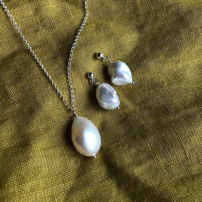 Baroque Pearl Earrings | Silver