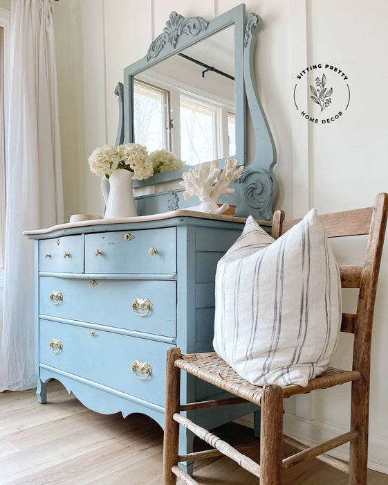 Little Bluebird - Chalk Style Paint for Furniture & Decor