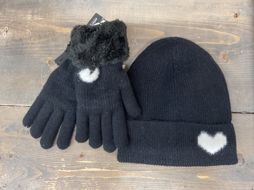Apres Heart Beanie and Glove set