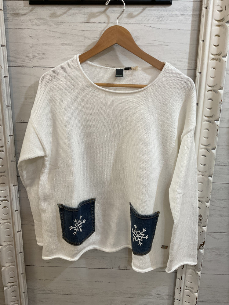 Snow Pullover White