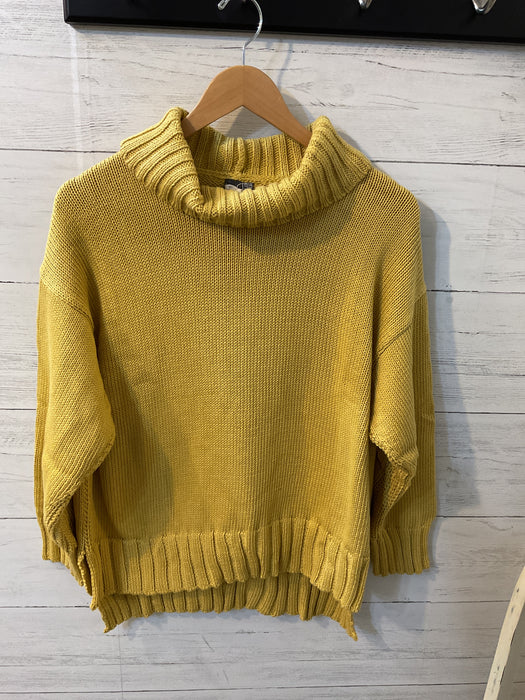 Trisha Pullover