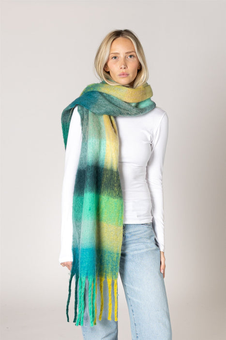 Luxe Checkered Fluffy Scarf