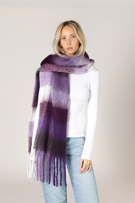 Luxe Checkered Fluffy Scarf