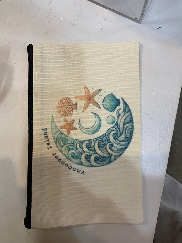 VI Accessory pouch Bags