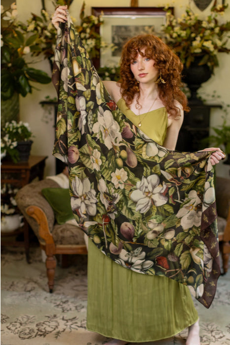 Market of Stars Scarves