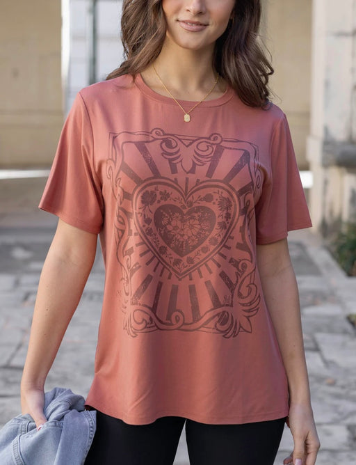 Heart Graphic Tee Girlfriend fit