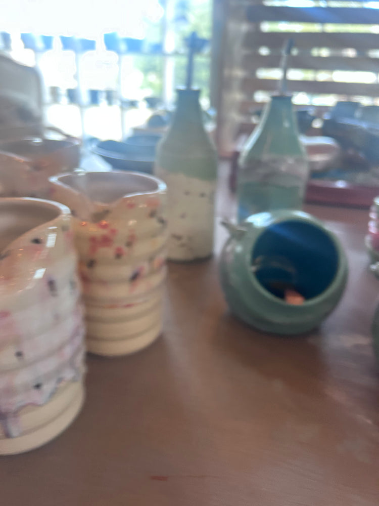 Oil bottle