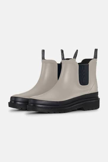 Chelsea Rain Boot