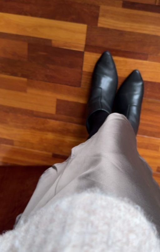 Satin Pull on Skirt 39114