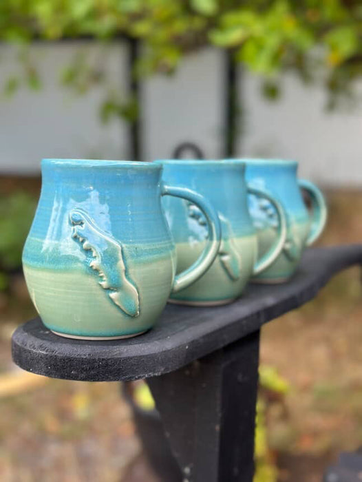 Island mugs