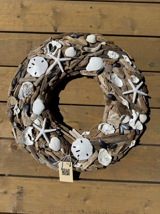 XL driftwood Wreath 21 “ N1