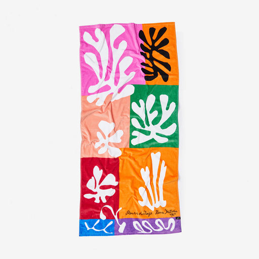 Snow flowers towel