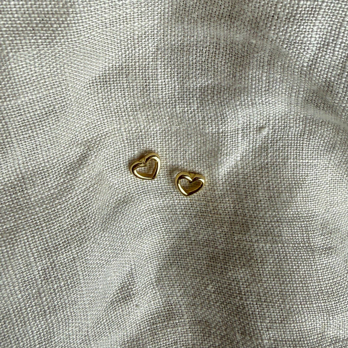Happy Heart Studs | Gold