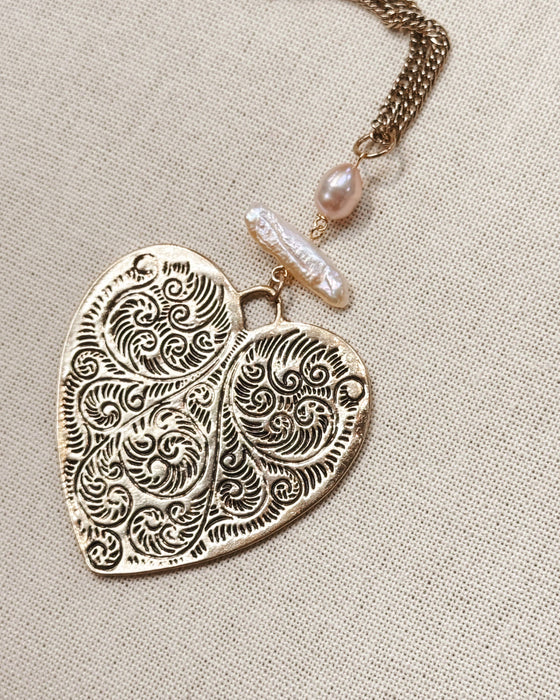 Keshi Pearl Large Heart Pendant Necklace