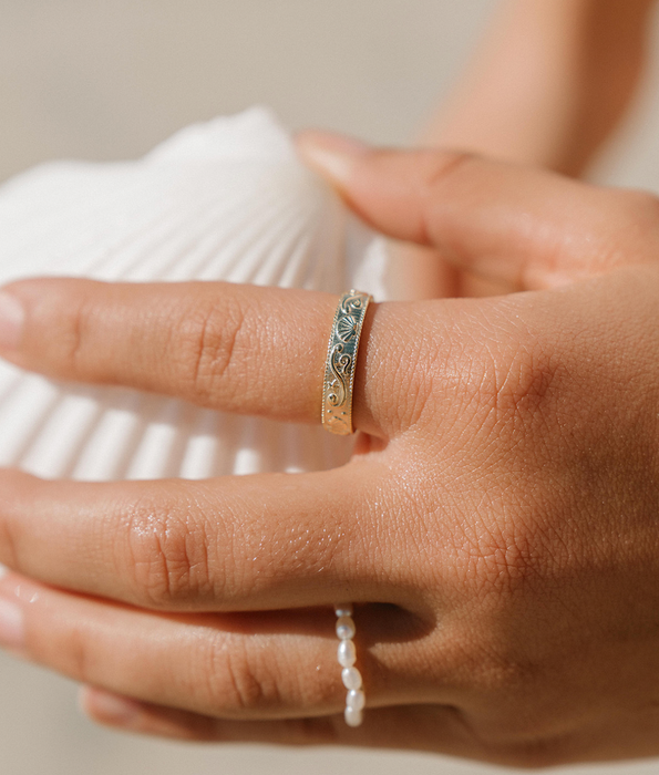 Sol Surfer Ring