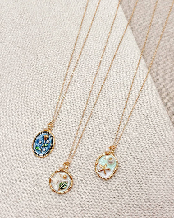 Starfish & Pearl Beach Charm Gold Necklace