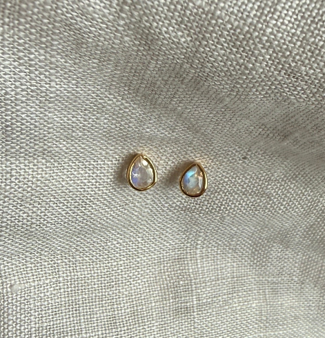 Joy Studs | Moonstone & Gold.