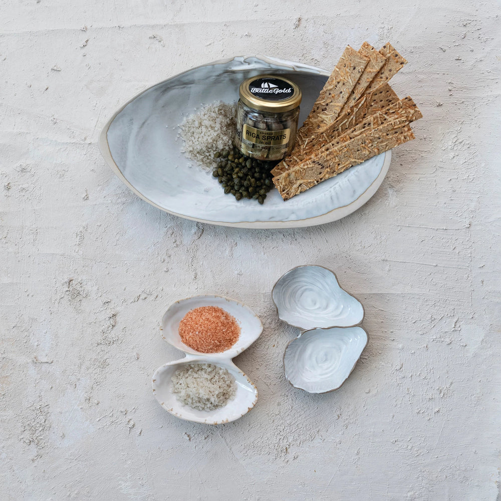 Stoneware Shell Shaped Dish 8619