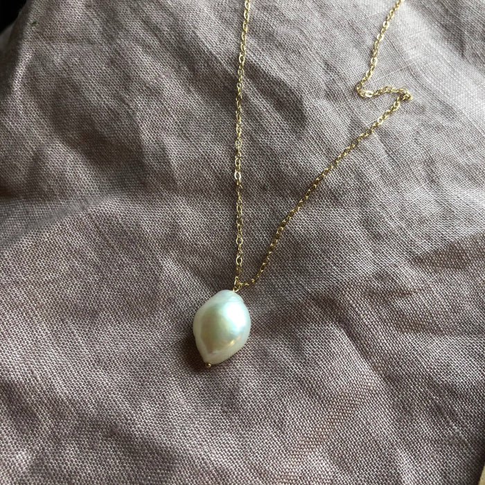 Baroque Pearl Necklace | Gold