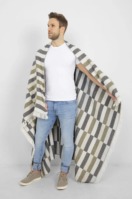 Lazlo Wool Blend Throw