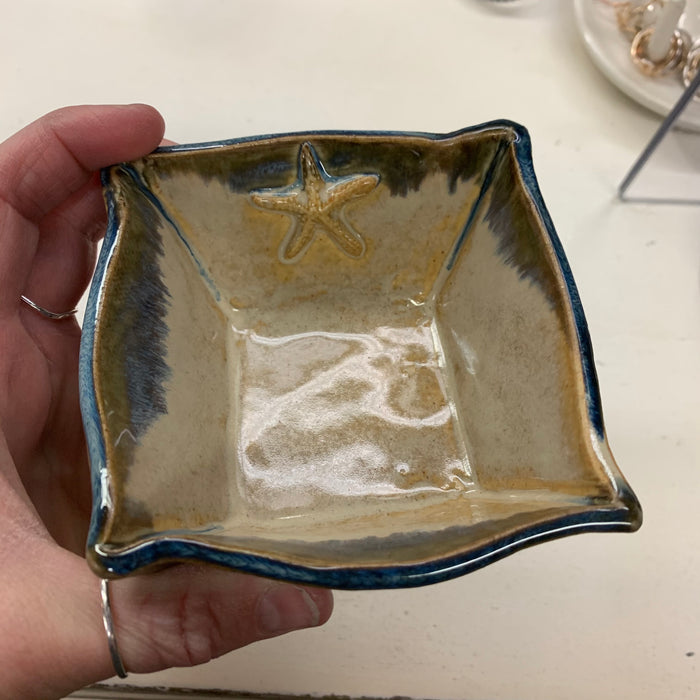 Starfish Pottery dishes  by Wendy