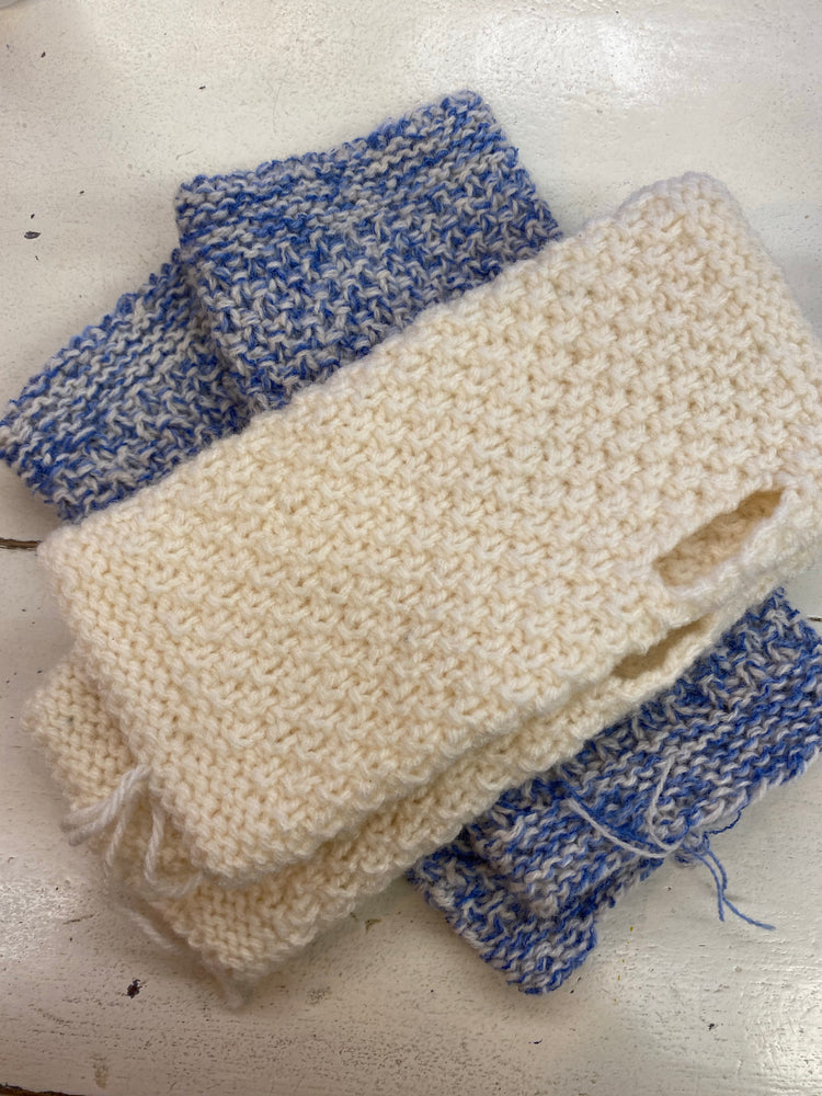 Knit gloves by Christina