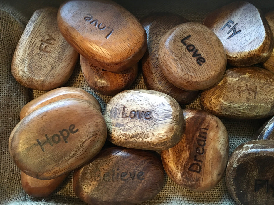 Acacia Wood Stone with Inspiring Word