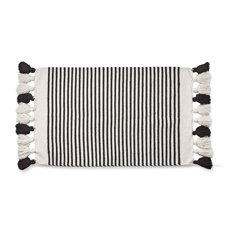 Black stripe rug with tassels 15026