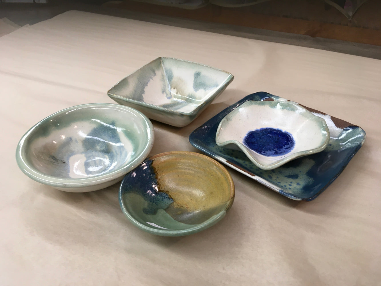 Small pottery Dishes